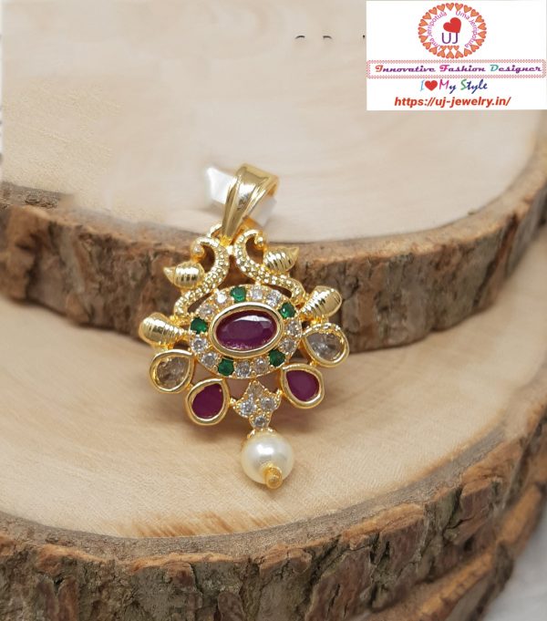 Pendants CZ 057